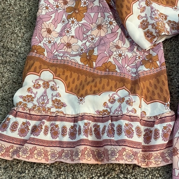 Altar’d state floral crop and skirt set medium - Picture 4 of 8